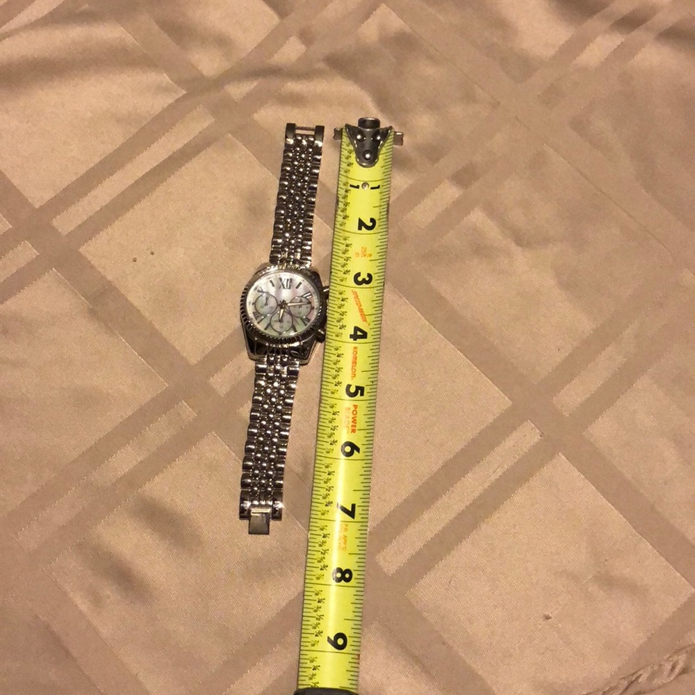 Watch - Picture 7 of 7
